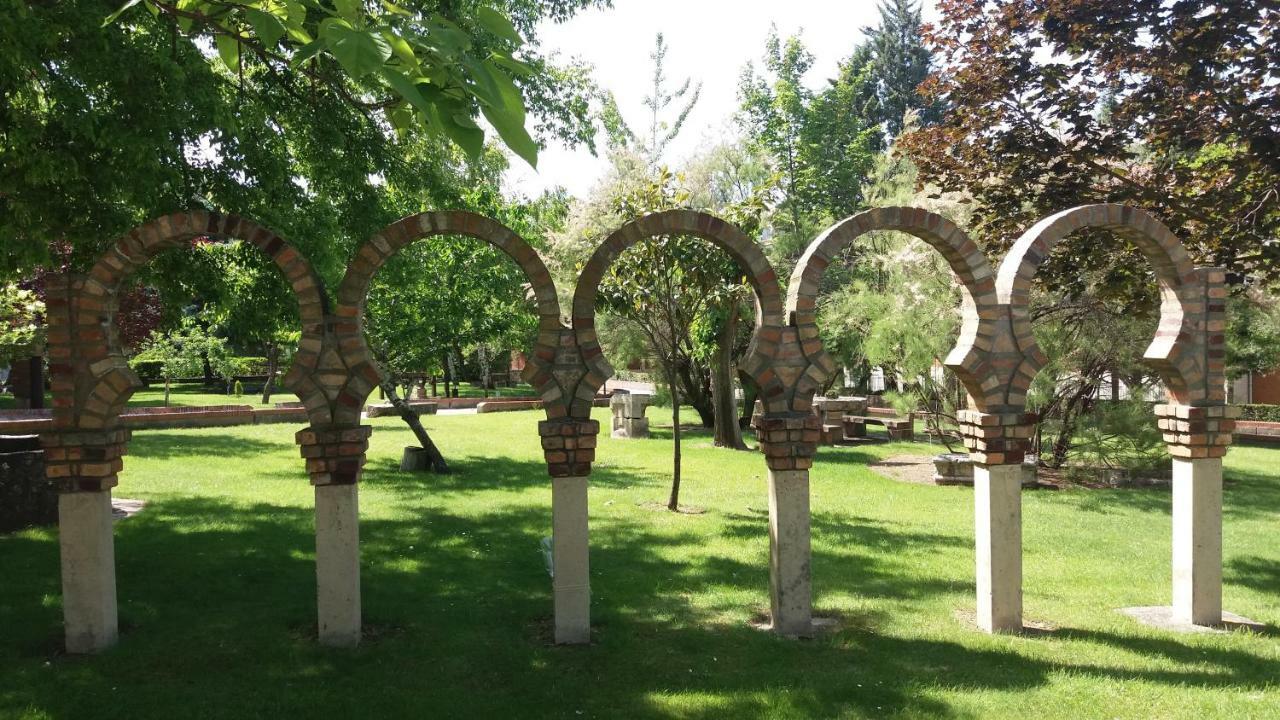 A Pousada Centro San Viator Valladolid Exterior foto