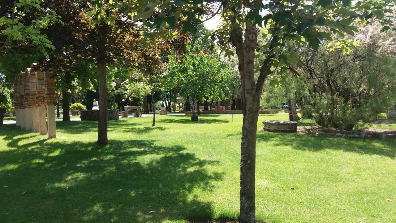 A Pousada Centro San Viator Valladolid Exterior foto