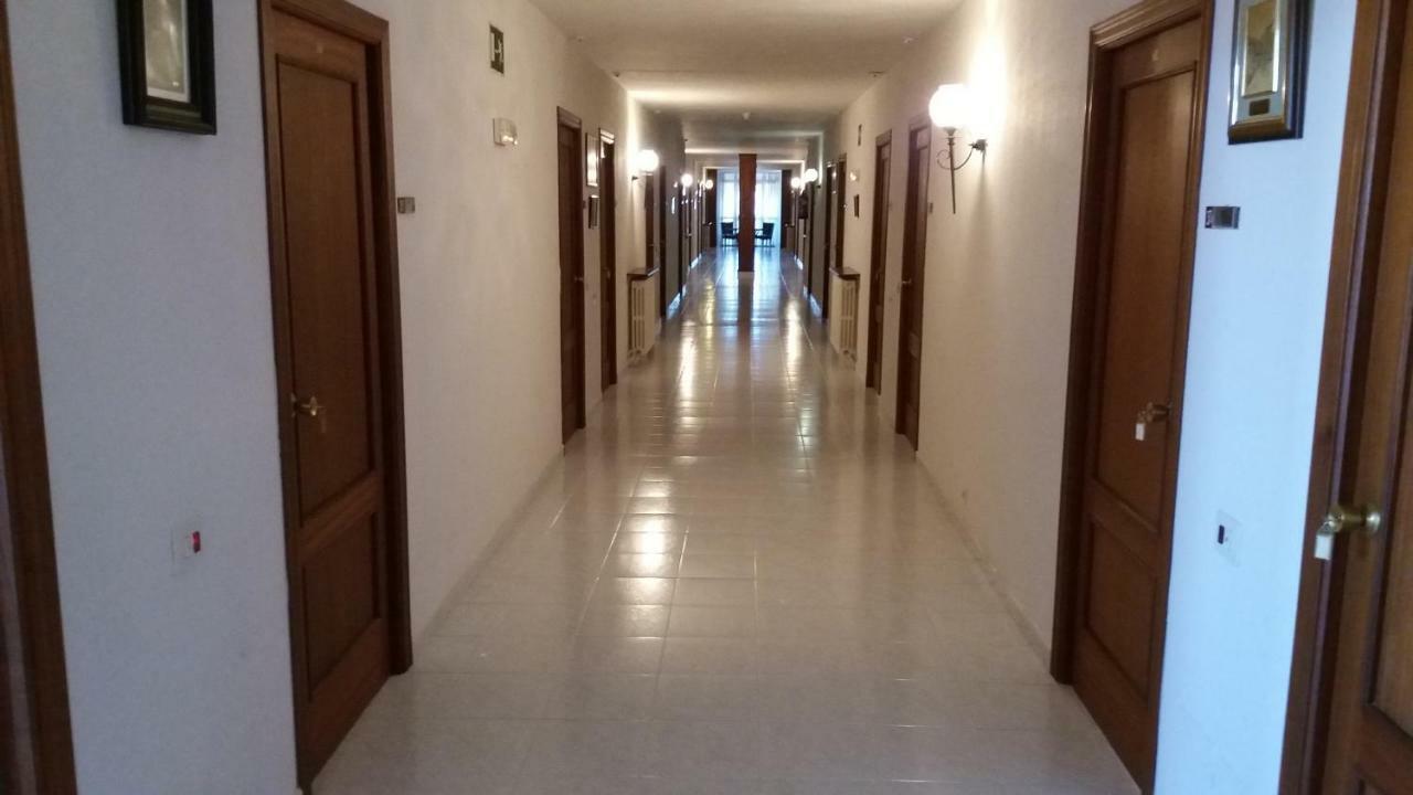 A Pousada Centro San Viator Valladolid Exterior foto