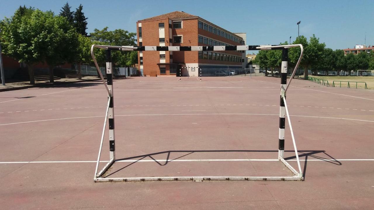 A Pousada Centro San Viator Valladolid Exterior foto