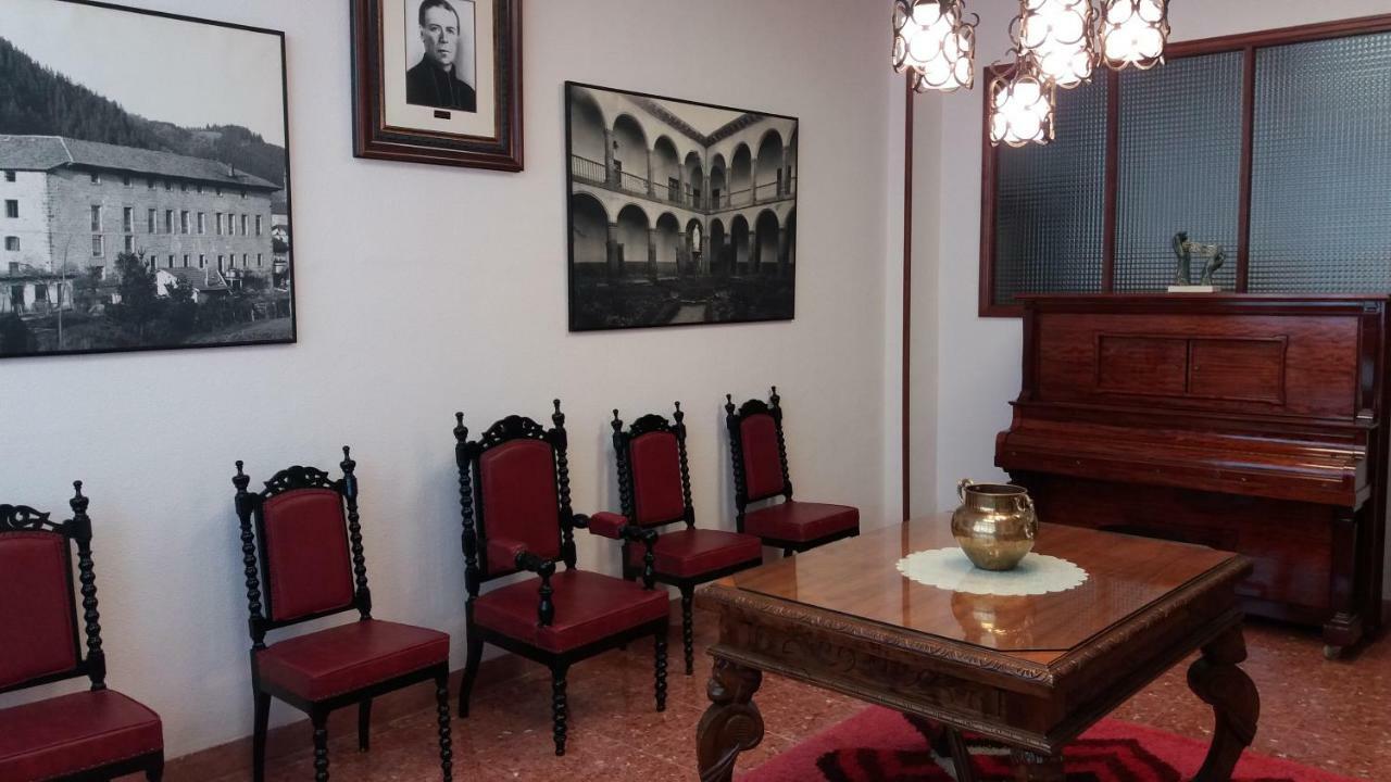 A Pousada Centro San Viator Valladolid Exterior foto